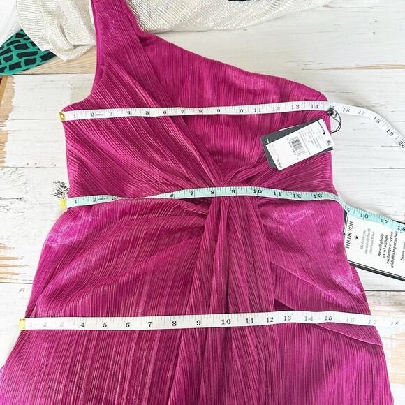 Adrianna Papell Women's Stardust Pleated Draped Gown Size US 6 Magenta - Picture 11 of 12